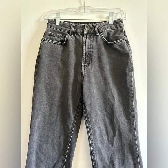 Urban Outfitters BDG Washed Black Boho Classic Mom Jean size 25 EUC - Picture 4 of 7